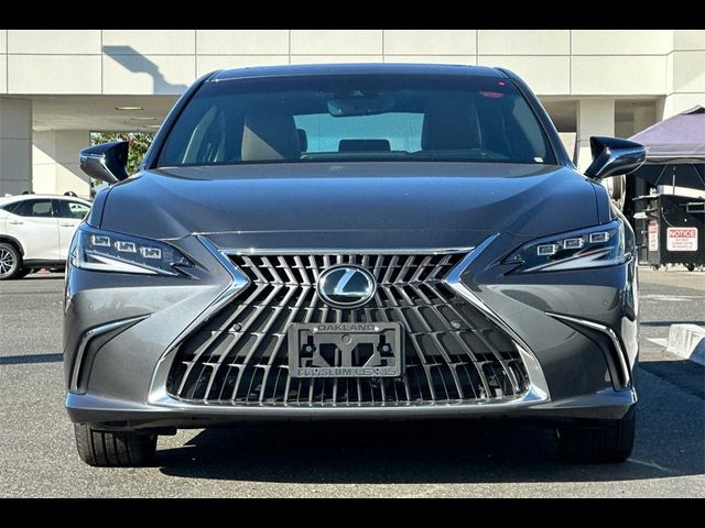 2025 Lexus ES 300h