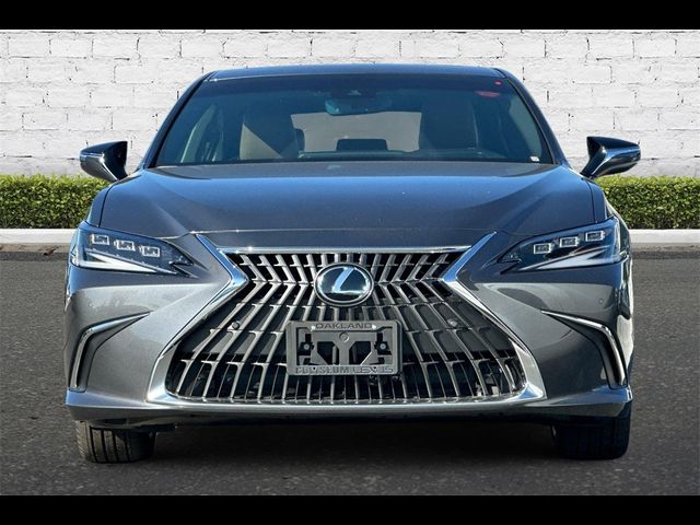 2025 Lexus ES 300h