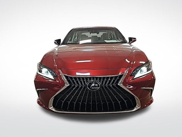 2025 Lexus ES 300h