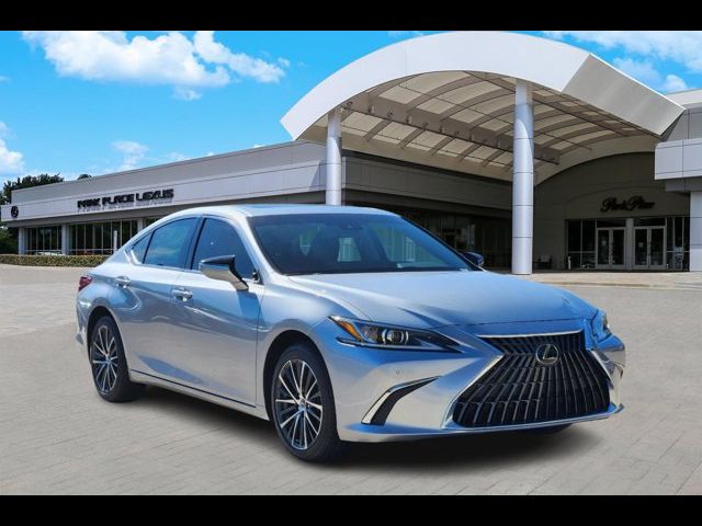 2025 Lexus ES 300h