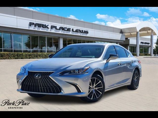 2025 Lexus ES 300h