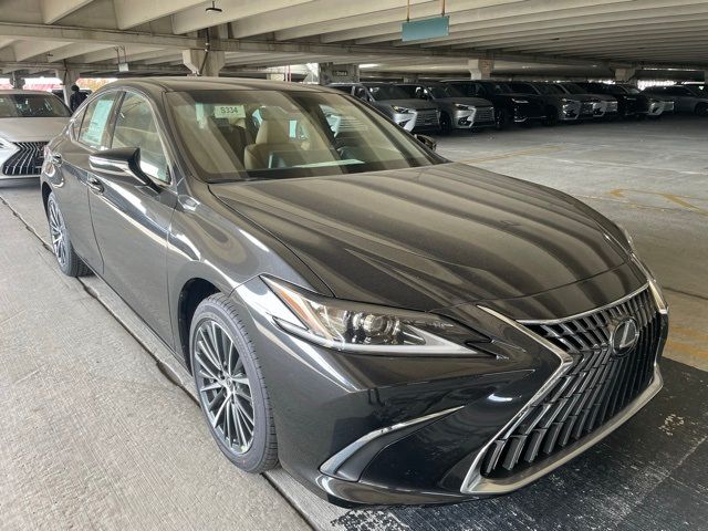 2025 Lexus ES 300h