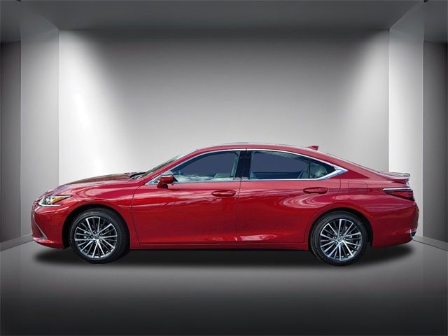 2025 Lexus ES 300h