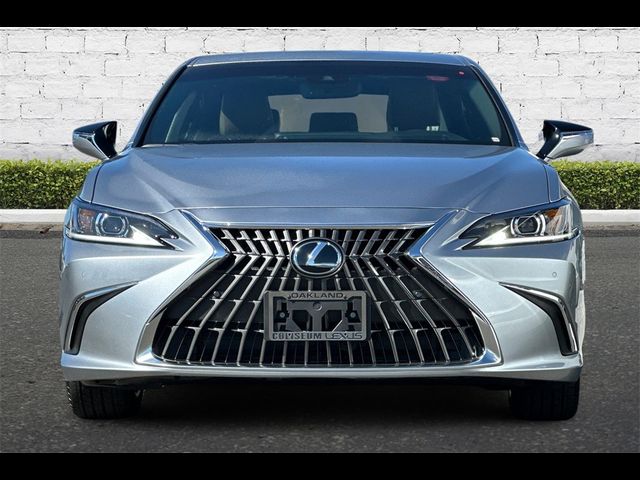 2025 Lexus ES 300h