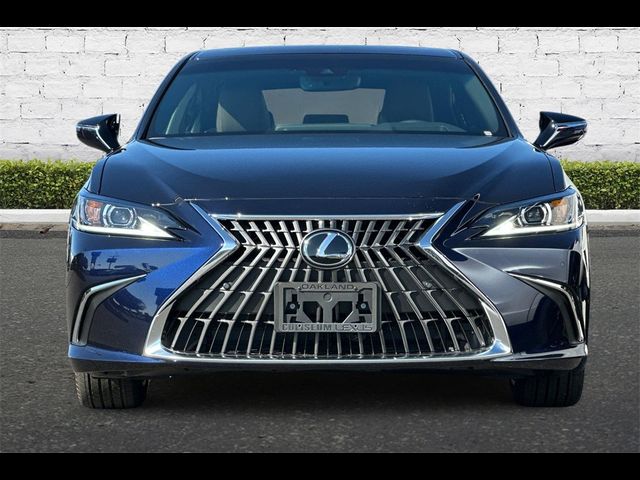 2025 Lexus ES 300h