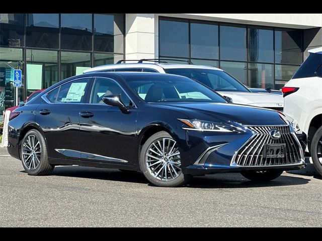 2025 Lexus ES 300h