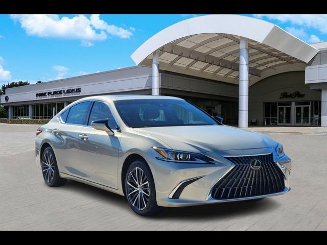 2025 Lexus ES 300h