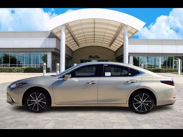 2025 Lexus ES 300h