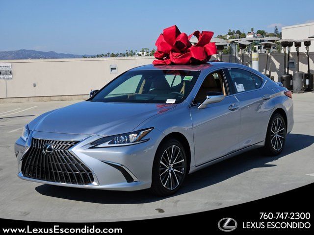 2025 Lexus ES 300h