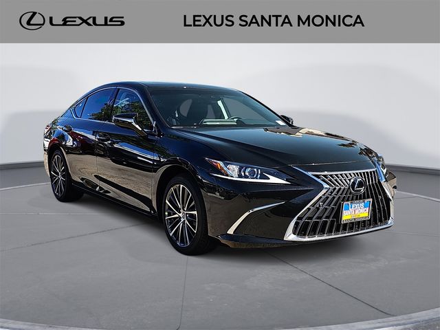 2025 Lexus ES 300h