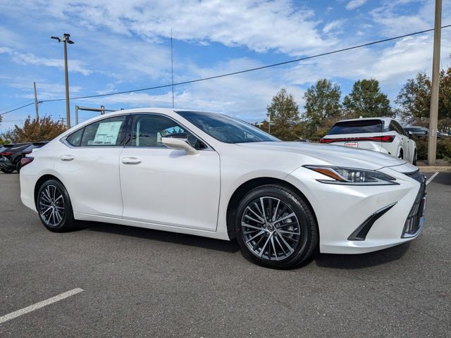 2025 Lexus ES 300h