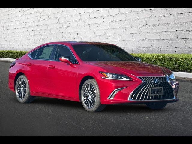 2025 Lexus ES 300h