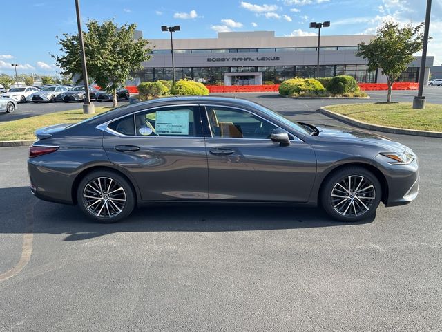2025 Lexus ES 300h
