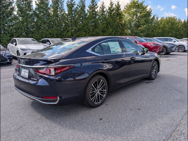 2025 Lexus ES 300h