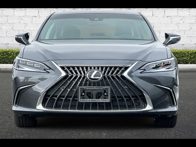 2025 Lexus ES 300h