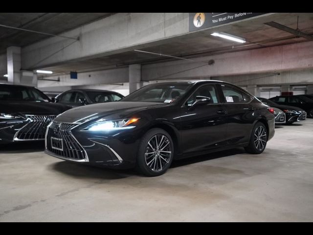 2025 Lexus ES 300h