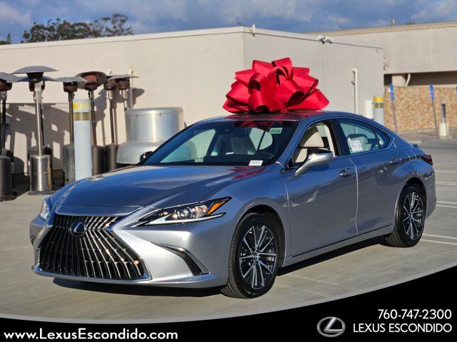 2025 Lexus ES 300h