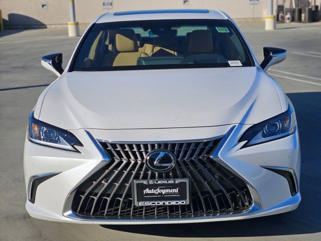 2025 Lexus ES 300h