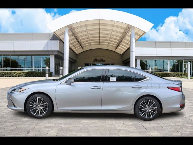 2025 Lexus ES 300h