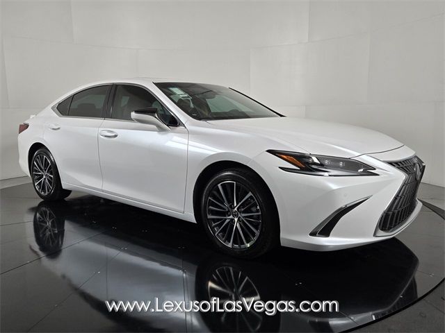 2025 Lexus ES 300h