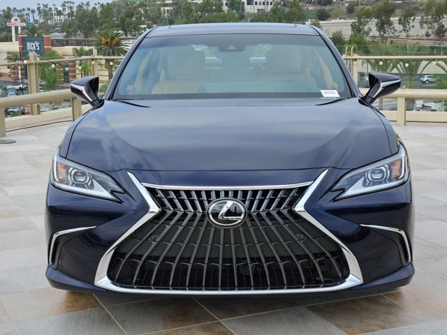 2025 Lexus ES 300h