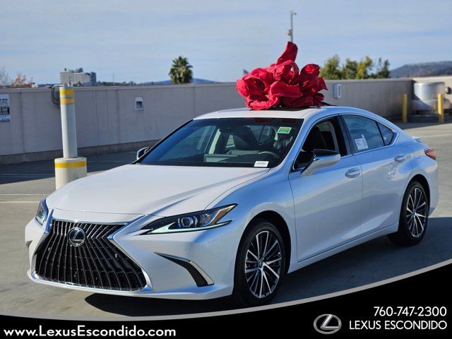 2025 Lexus ES 300h