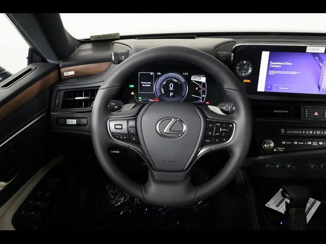 2025 Lexus ES 300h