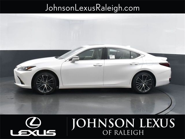 2025 Lexus ES 300h