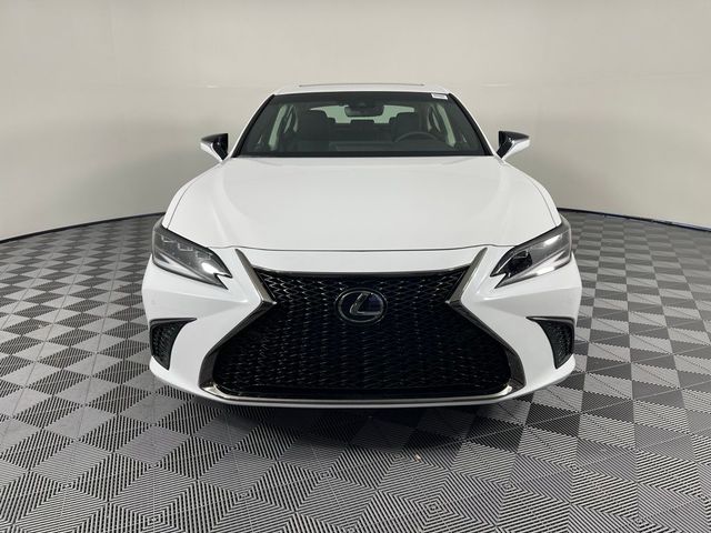 2025 Lexus ES 300h