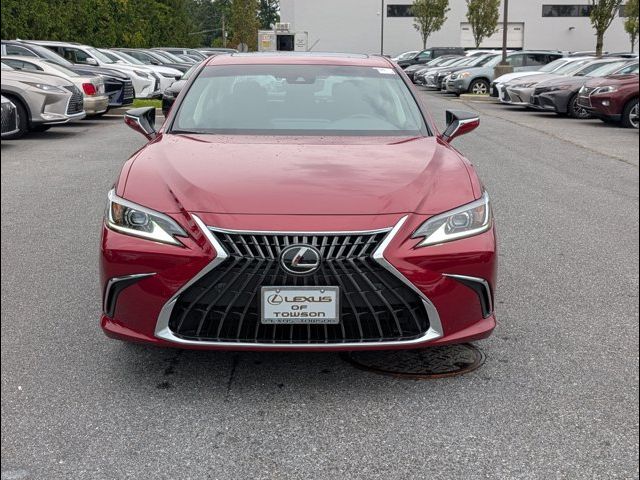 2025 Lexus ES 300h