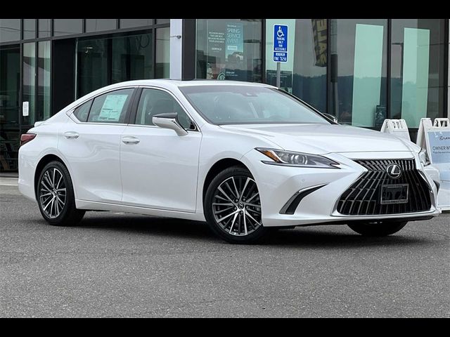 2025 Lexus ES 300h