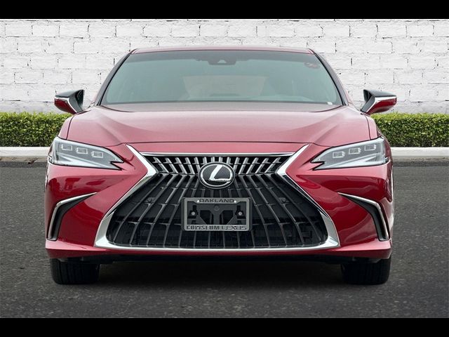 2025 Lexus ES 300h