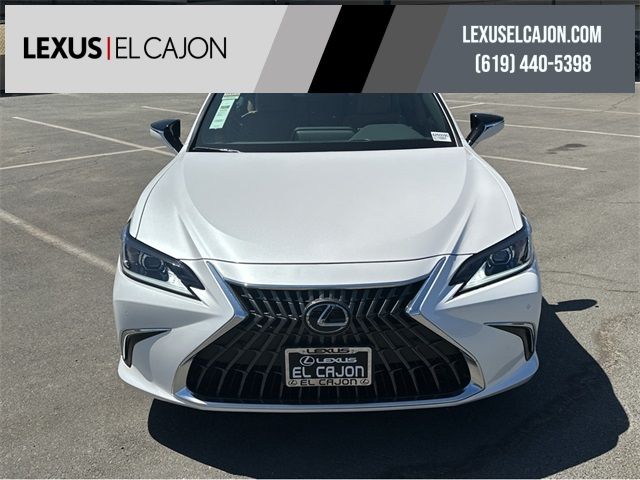 2025 Lexus ES 300h