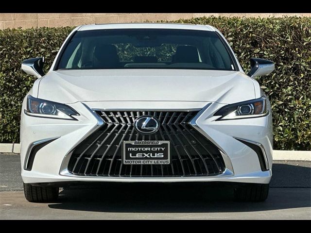 2025 Lexus ES 300h