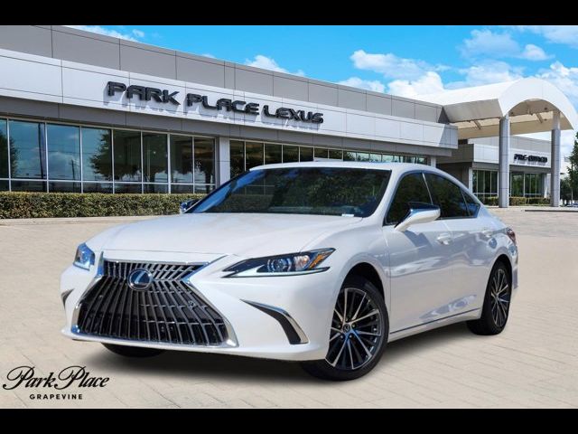 2025 Lexus ES 300h