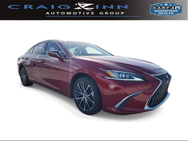 2025 Lexus ES 300h