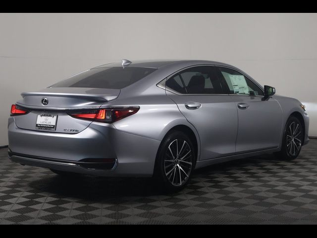 2025 Lexus ES 300h