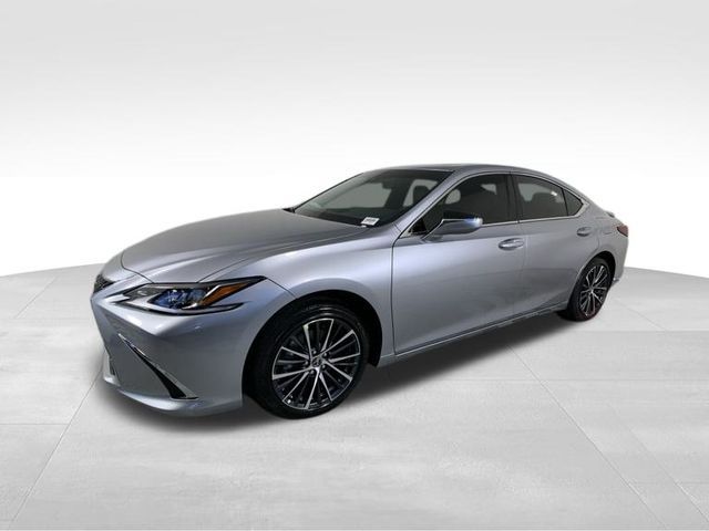 2025 Lexus ES 300h