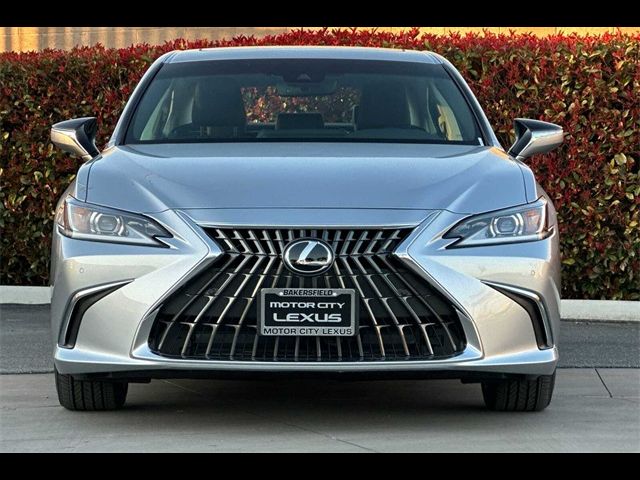 2025 Lexus ES 300h