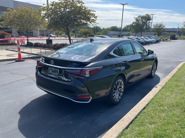 2025 Lexus ES 300h