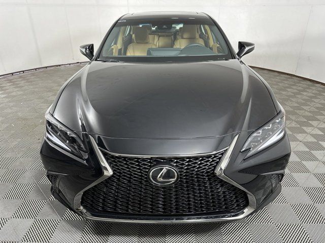 2025 Lexus ES 300h