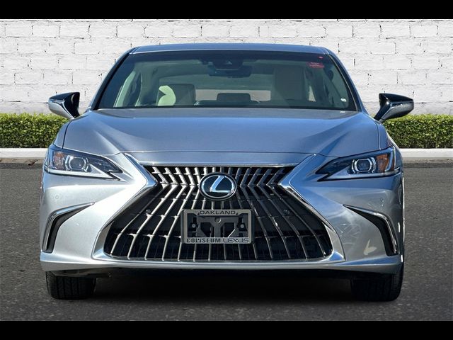 2025 Lexus ES 300h