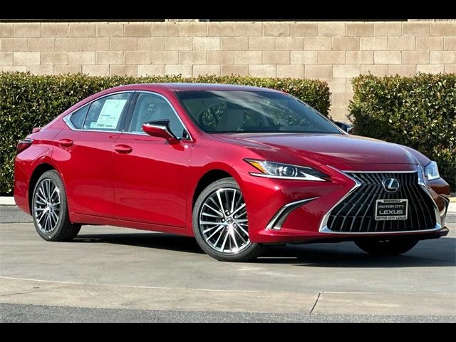 2025 Lexus ES 300h