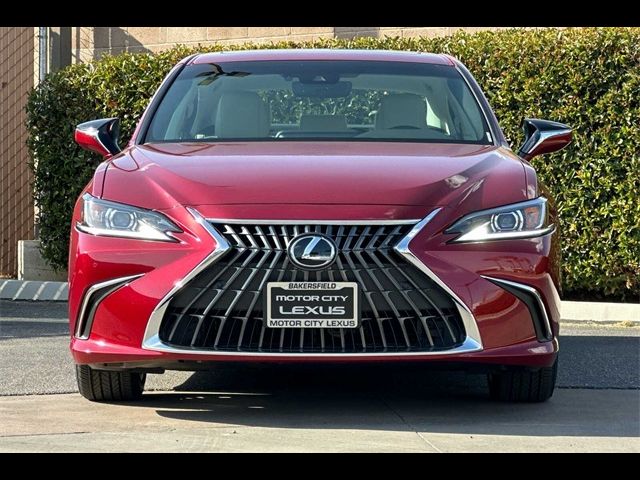 2025 Lexus ES 300h