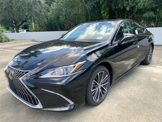 2025 Lexus ES 300h