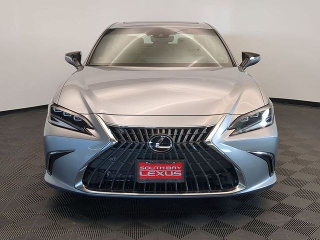 2025 Lexus ES 300h