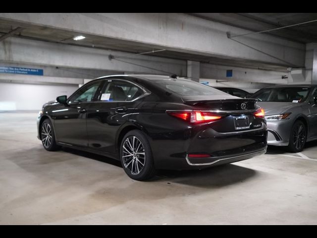 2025 Lexus ES 300h