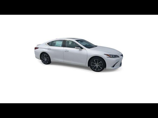 2025 Lexus ES 300h