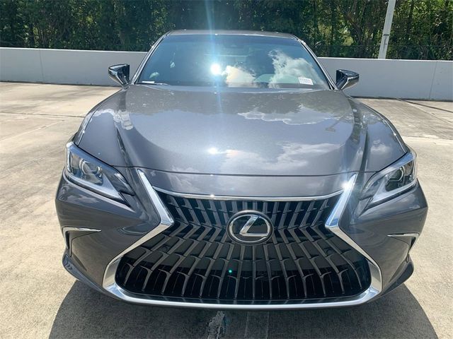 2025 Lexus ES 300h