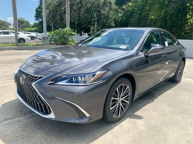 2025 Lexus ES 300h